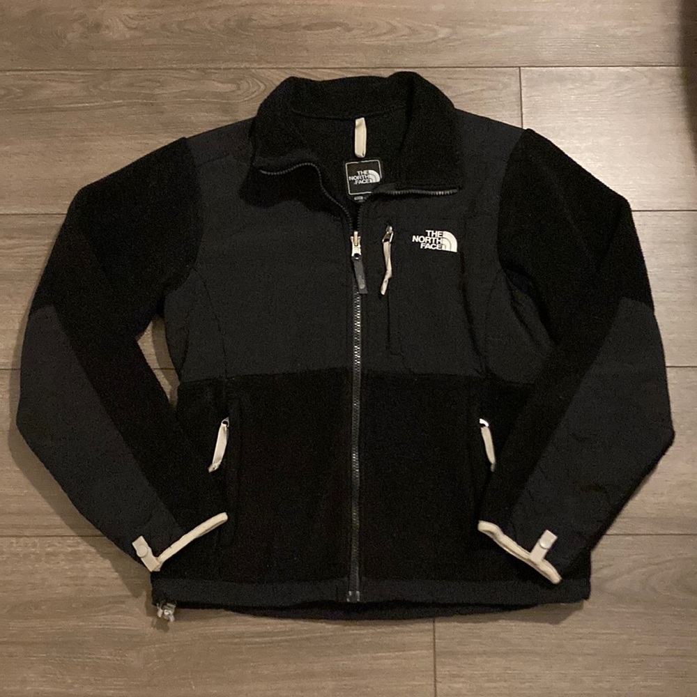The North Face fleece (black, size small)